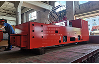 7吨矿用架线式电机车改如何正确启动？